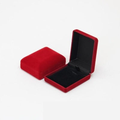 Boite à bijoux en velours rouge Limenia™